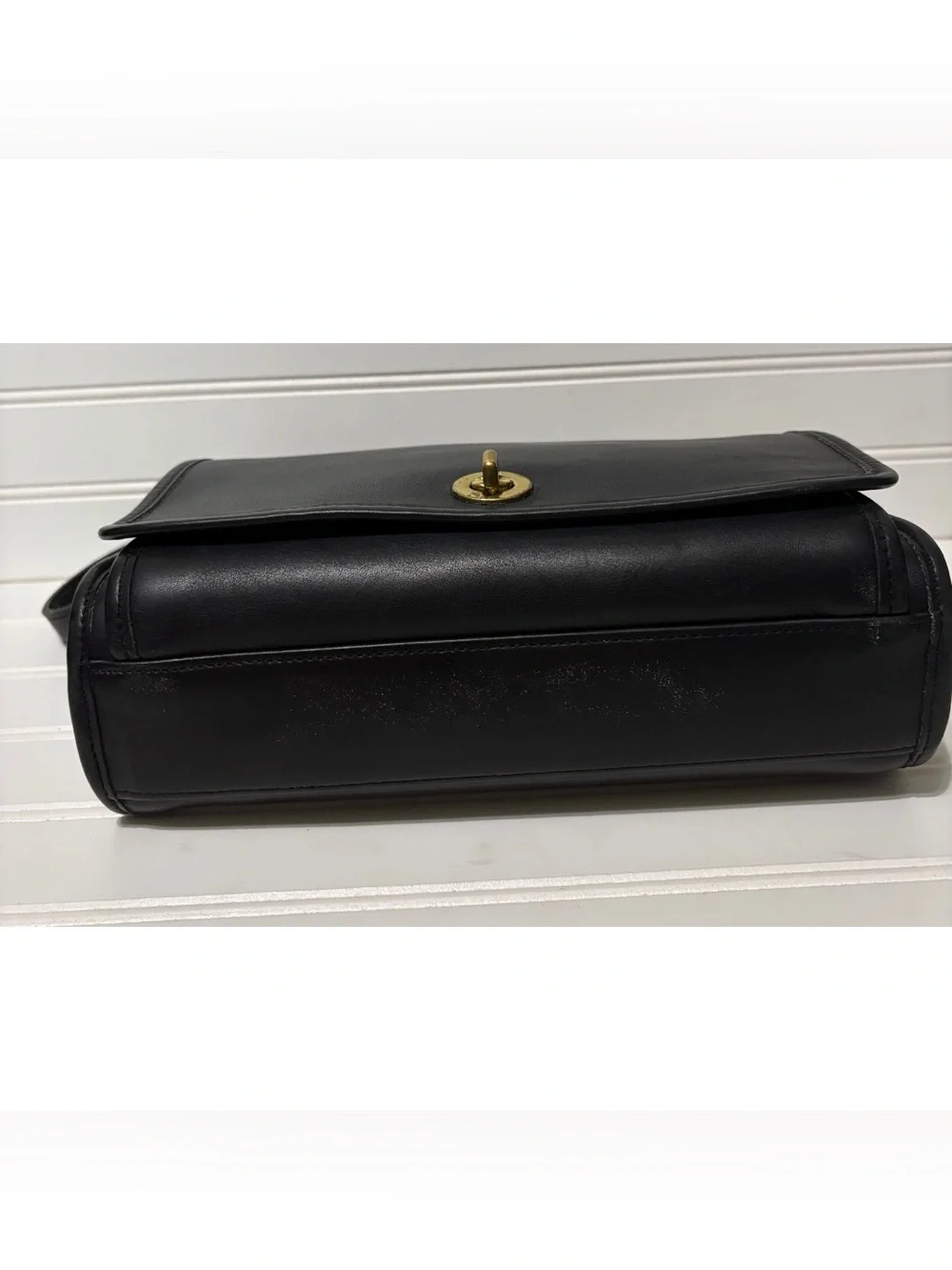 COACH Vintage Ridgefield Black Leather Flap Crossbody Shoulder Bag Purse 9812